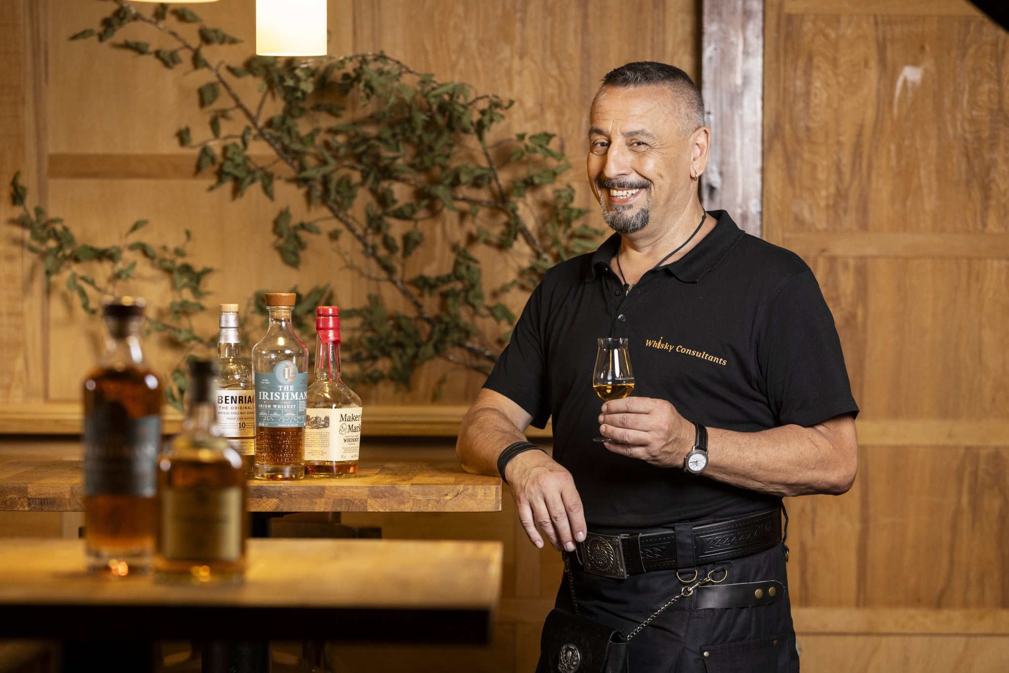Whiskey Consultants_0624_L3333_be